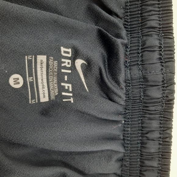 Women's Nike Blue Running Shorts Size Medium - Picture 2 of 6